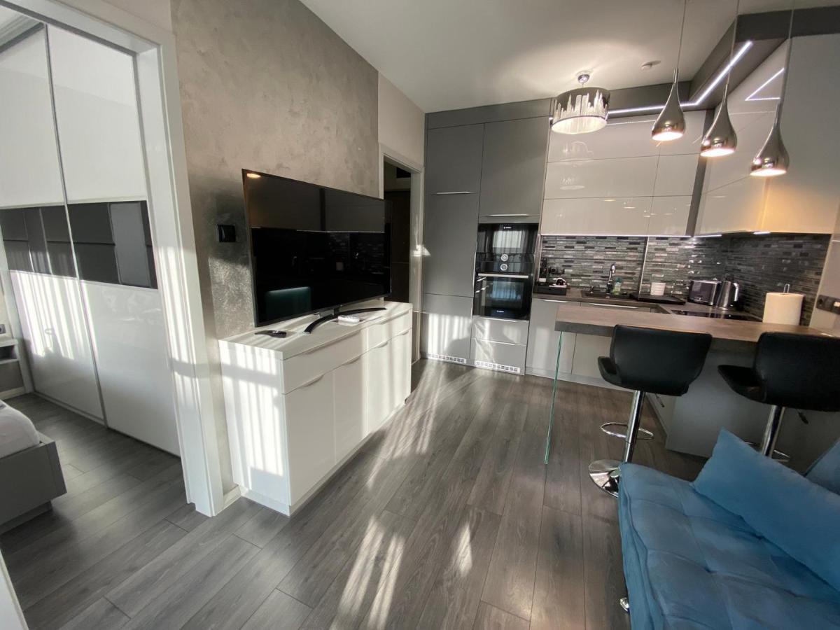 Noir Silvery Apartman セゲド エクステリア 写真