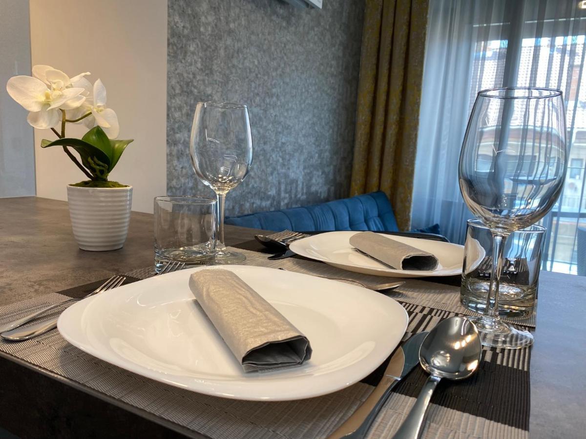 Noir Silvery Apartman セゲド エクステリア 写真